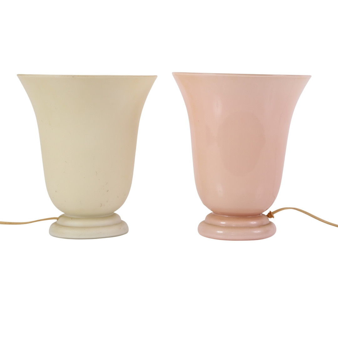 To uplight bordlamper af glas, 1970'erne (2).