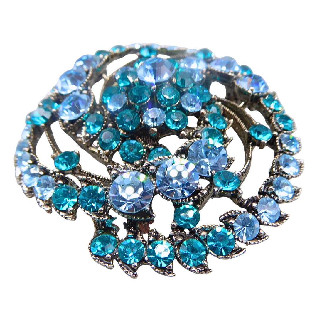 STRASS-BROSCHE IN AQUAMARIN & TÜRKIS.