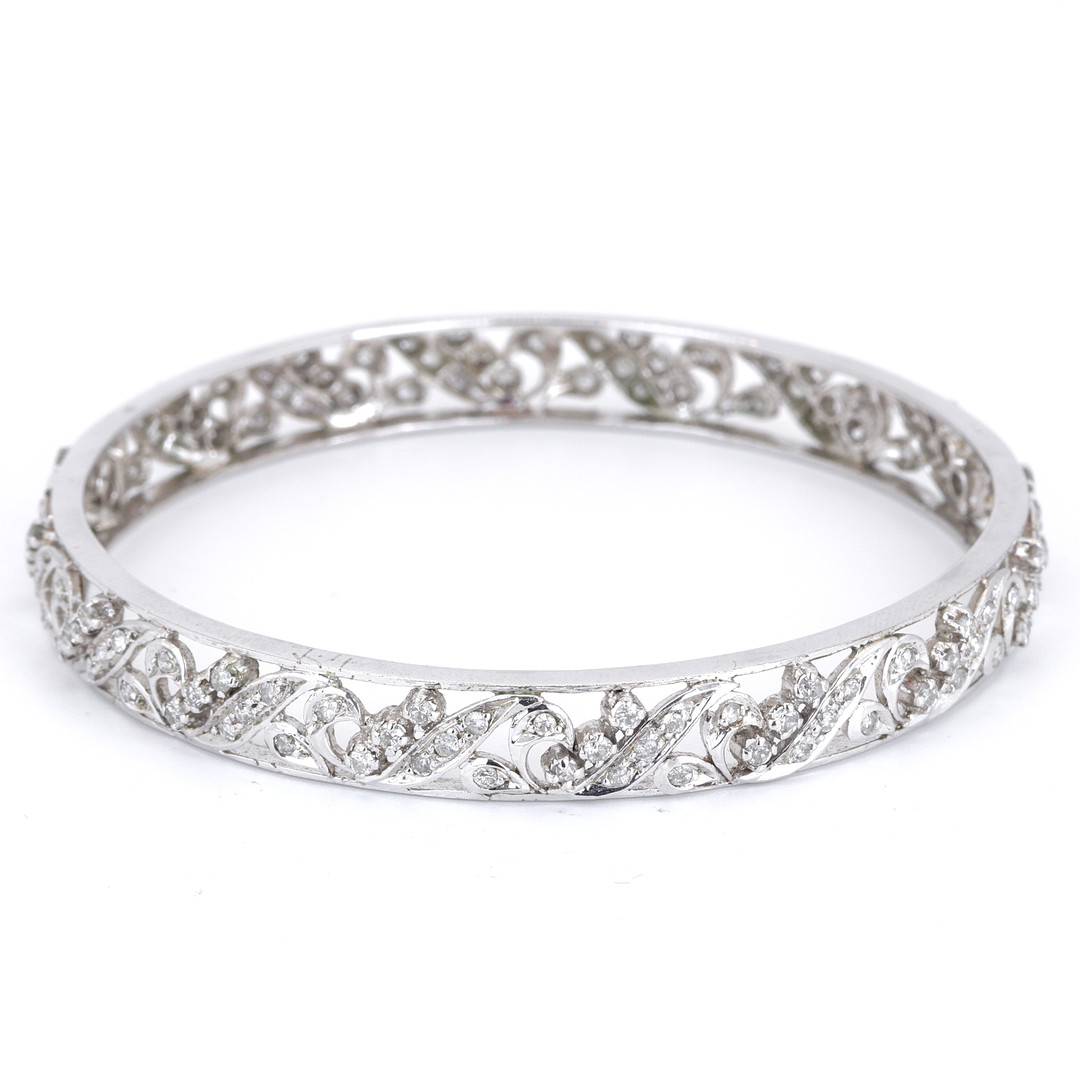 SILVER DIAMOND SET BANGLE.