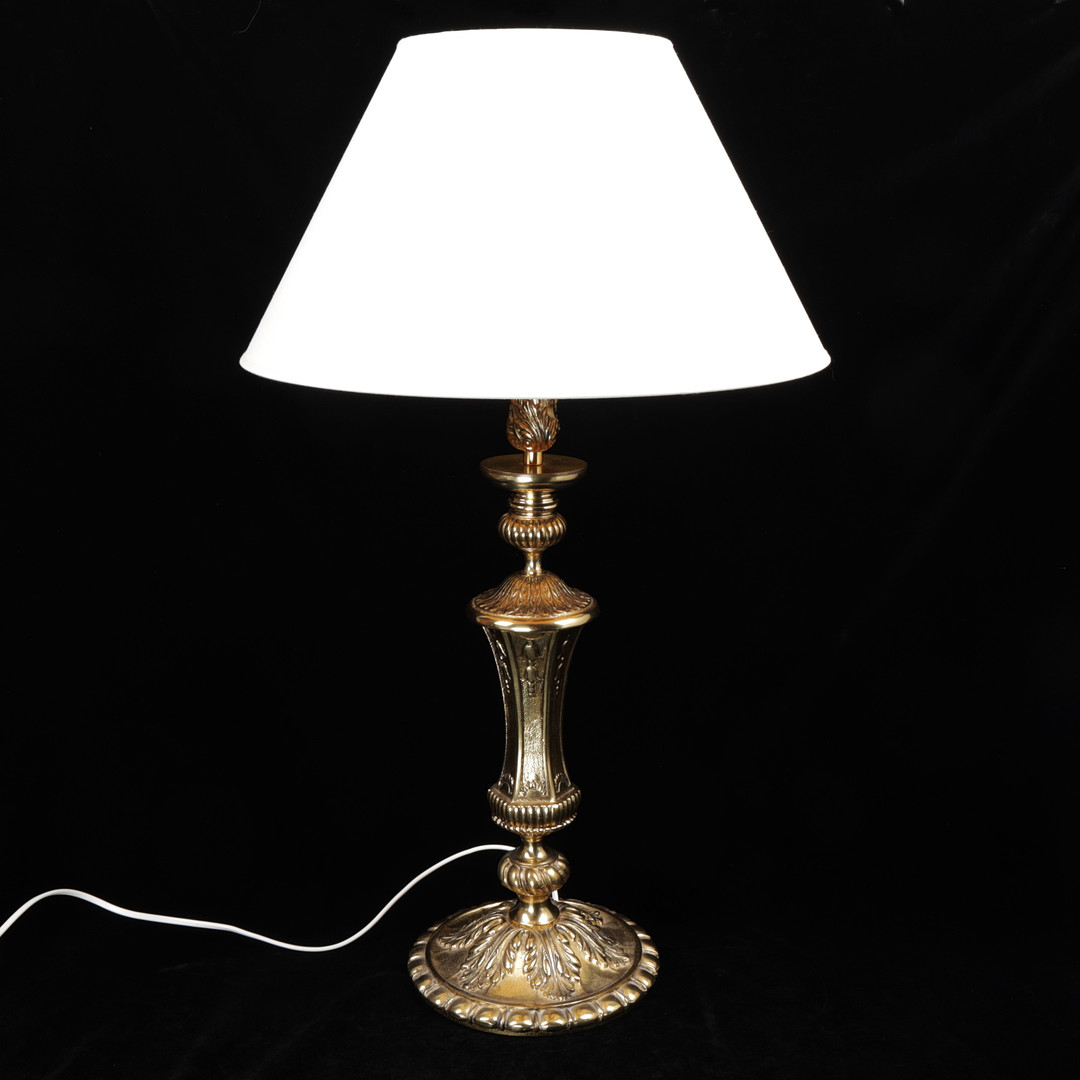 BORDSLAMPA, mässing, 1900-talets andra hälft.