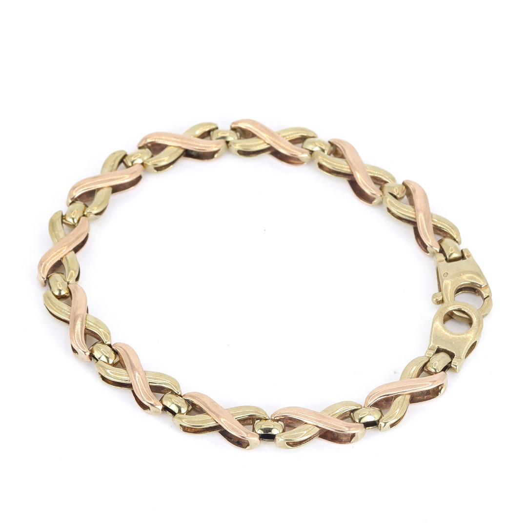 9CT GOLD TWO TONE CHAIN BRACELET.