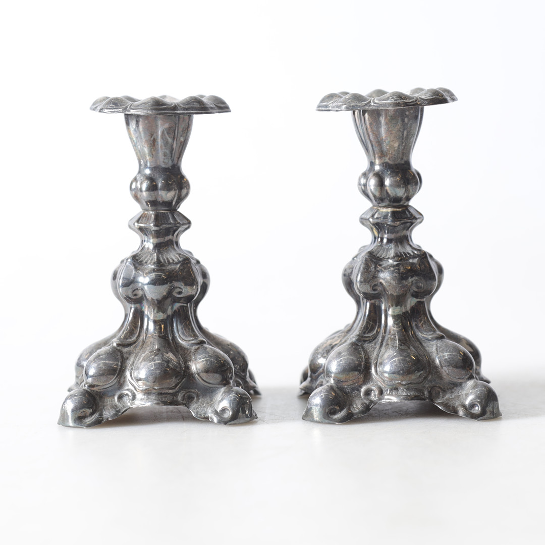LJUSSTAKAR, 1 par, nysilver, 1900-tal.