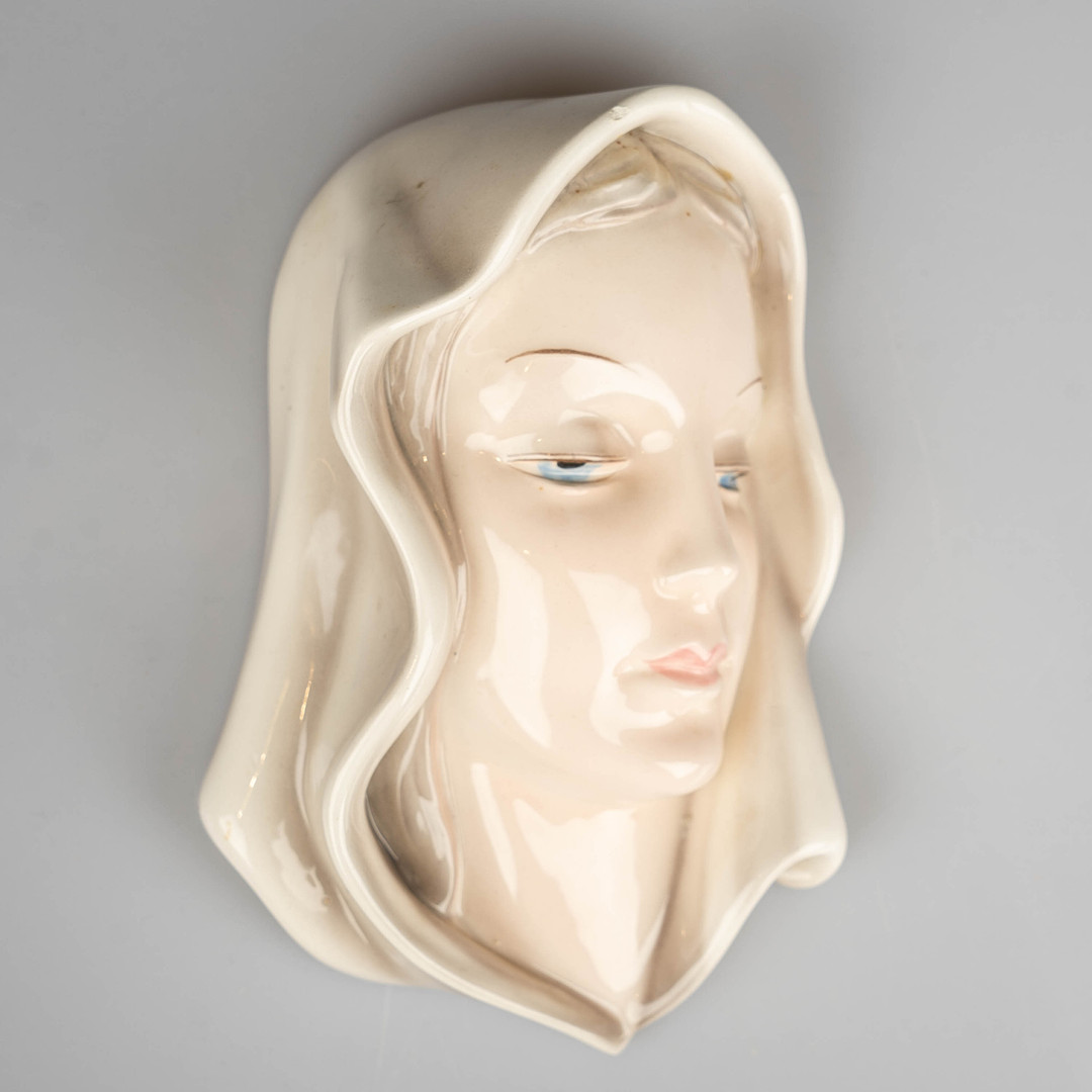 FRIEDRICH GOLDSCHEIDER. Väggrelief/ Väggmask, "Madonna”, modell 7831, Adolf Prischl tillskriven, Österrike, 1930-tal.