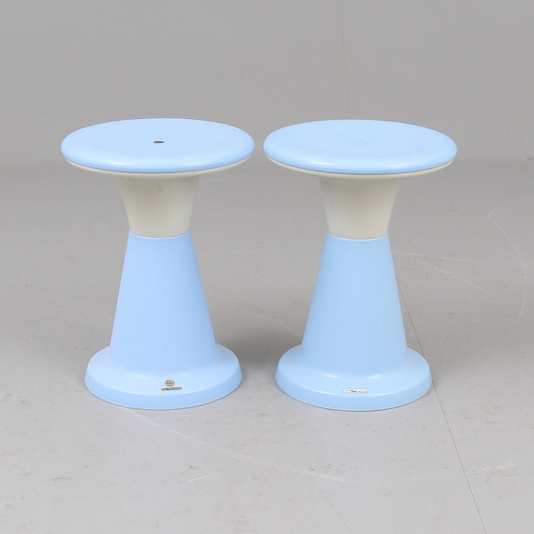 PALLAR, 2 stycken, plast, design Per Olsson, Peroplast.
