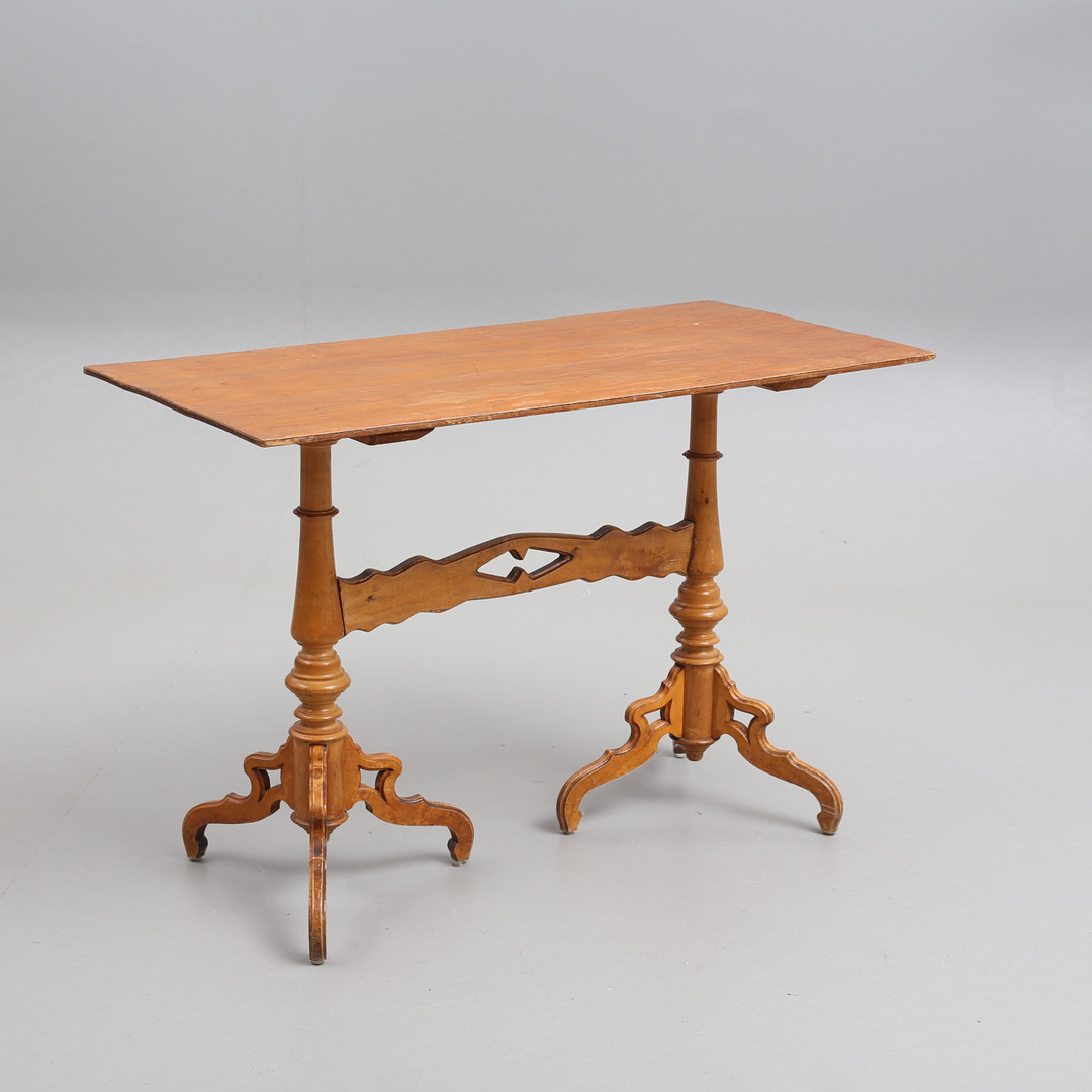 BORD, 1900-talets första hälft.