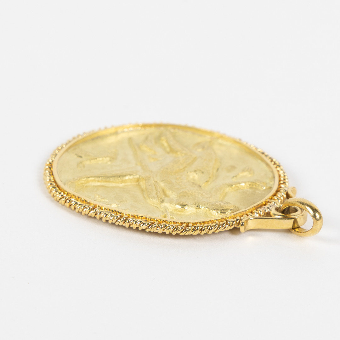 HÄNGE, Grekland, 18K guld, motiv med Poseidon.
