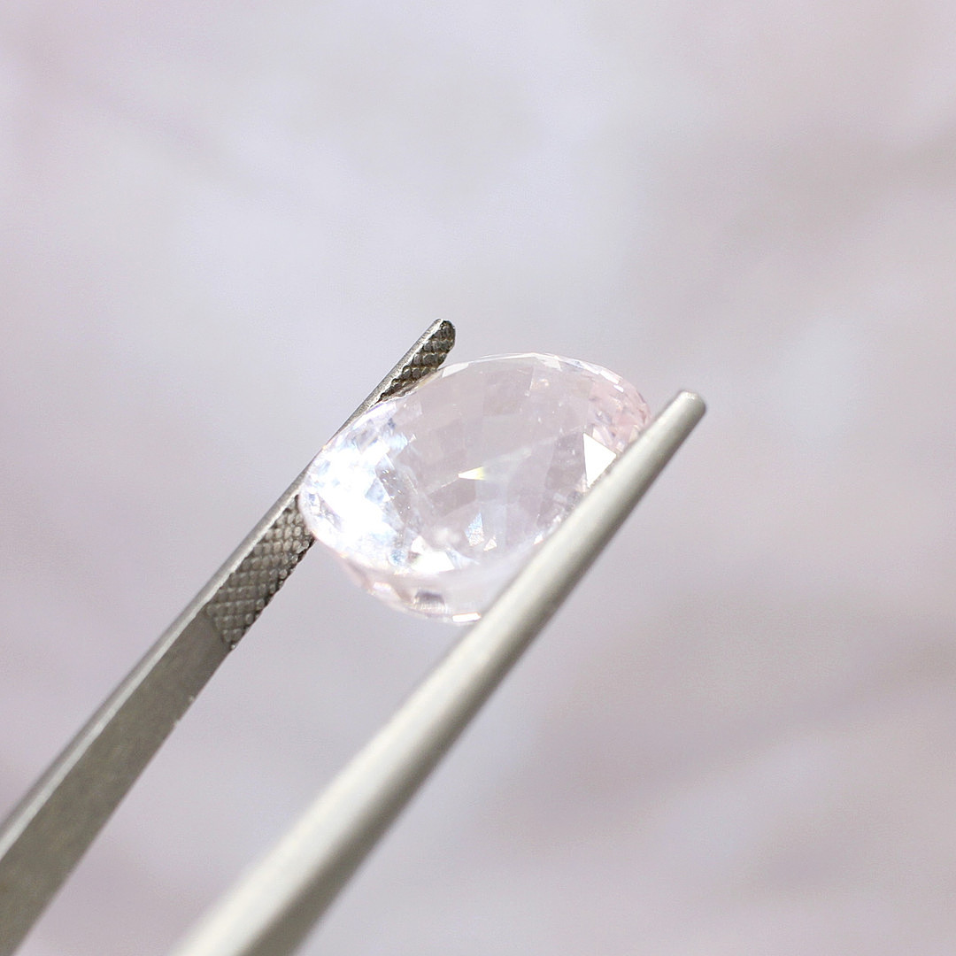 LOOSE BERYL GEMSTONE 10.72CT.