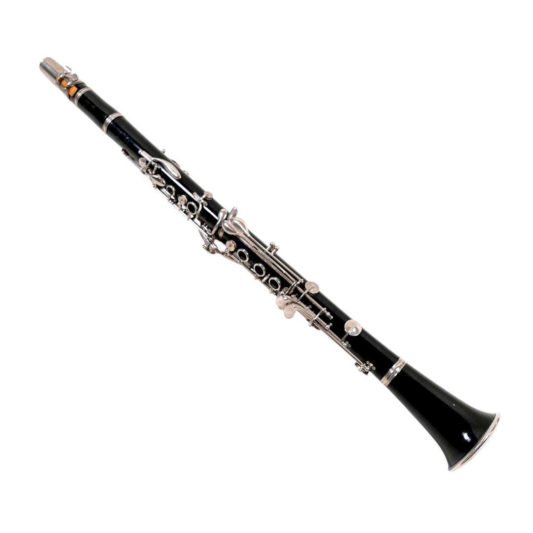 A BESSON LONDON CLARINET AND CASE.