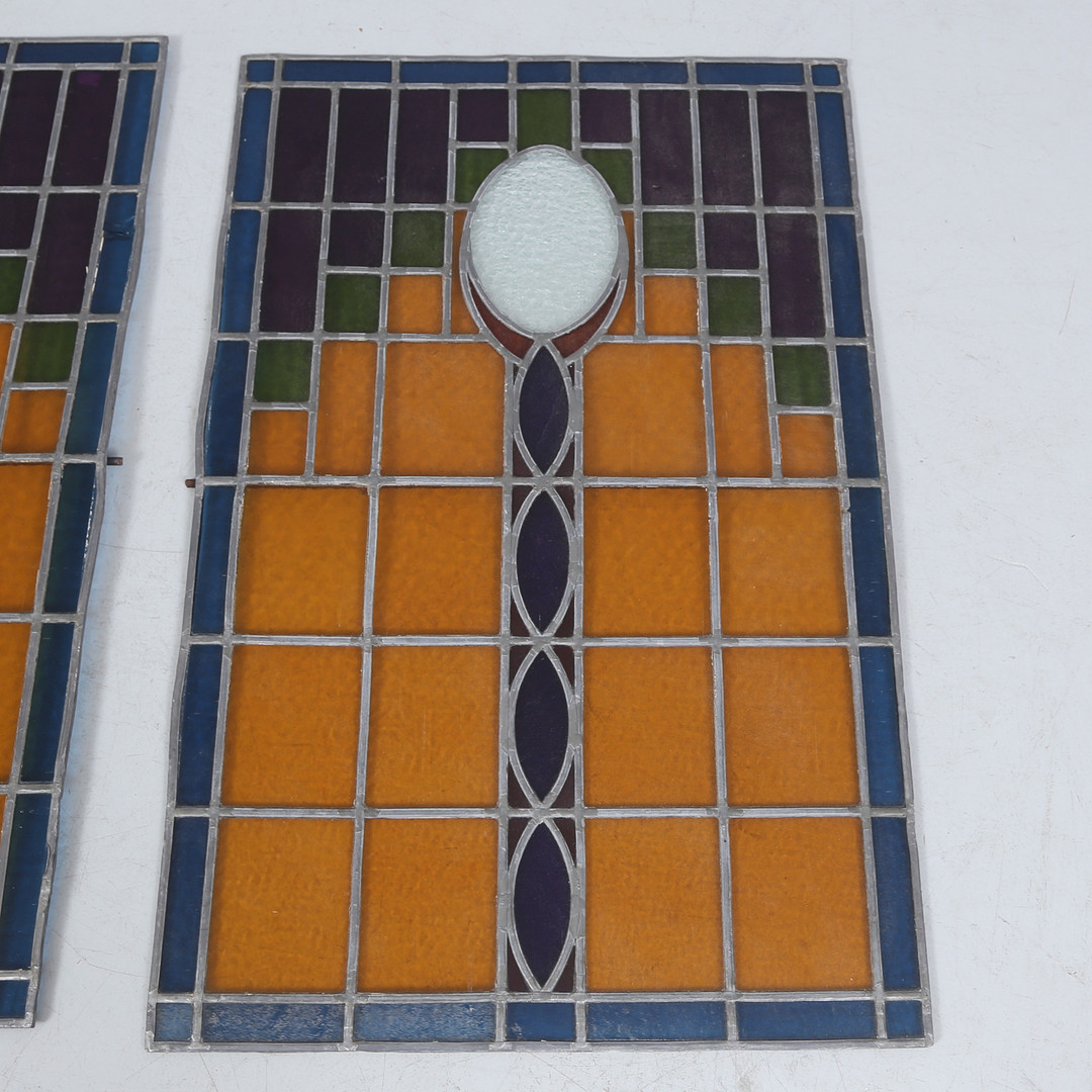 FÖNSTER, blyinfattat glas. 2 st, jugend stil, 1900-tal.