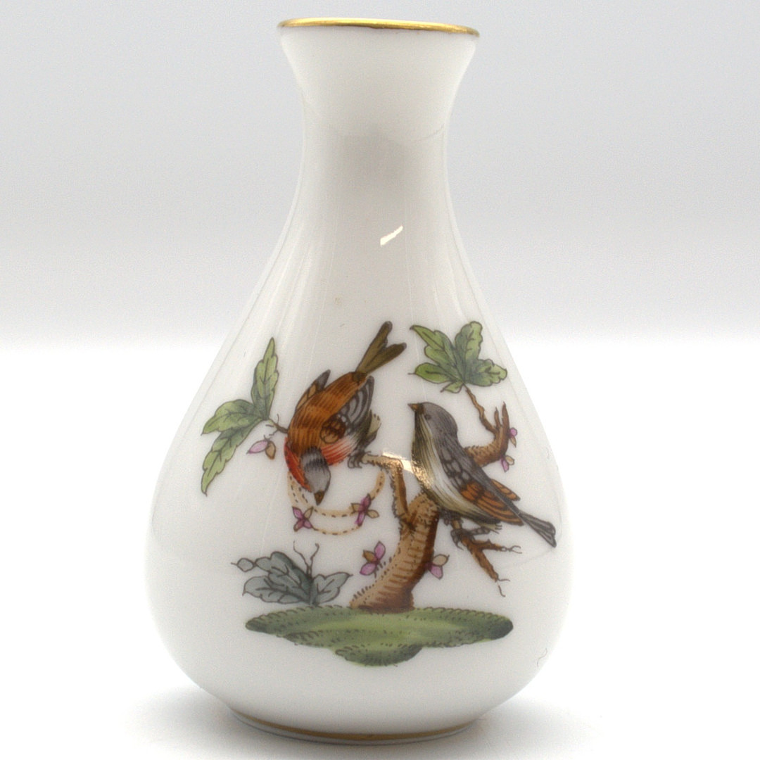 HEREND. ROTHSCHILD MINIATUR VASE HANDBEMALT, MIT GOLDRAND, UNGARN 20. JAHRHUNDERT.
