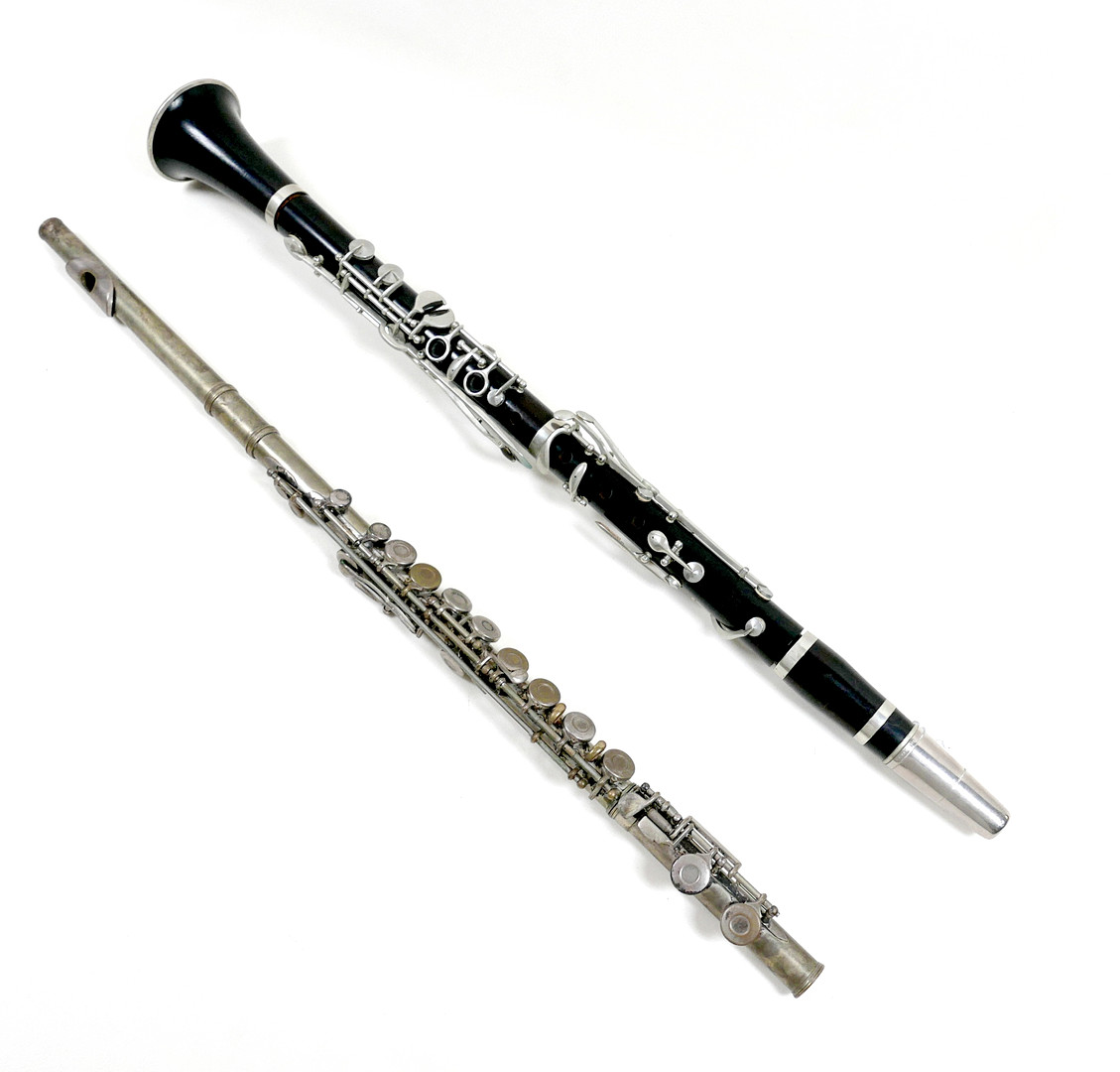 AN F. BUISSON CLARINET AND A SAPPHIRE FLUTE.