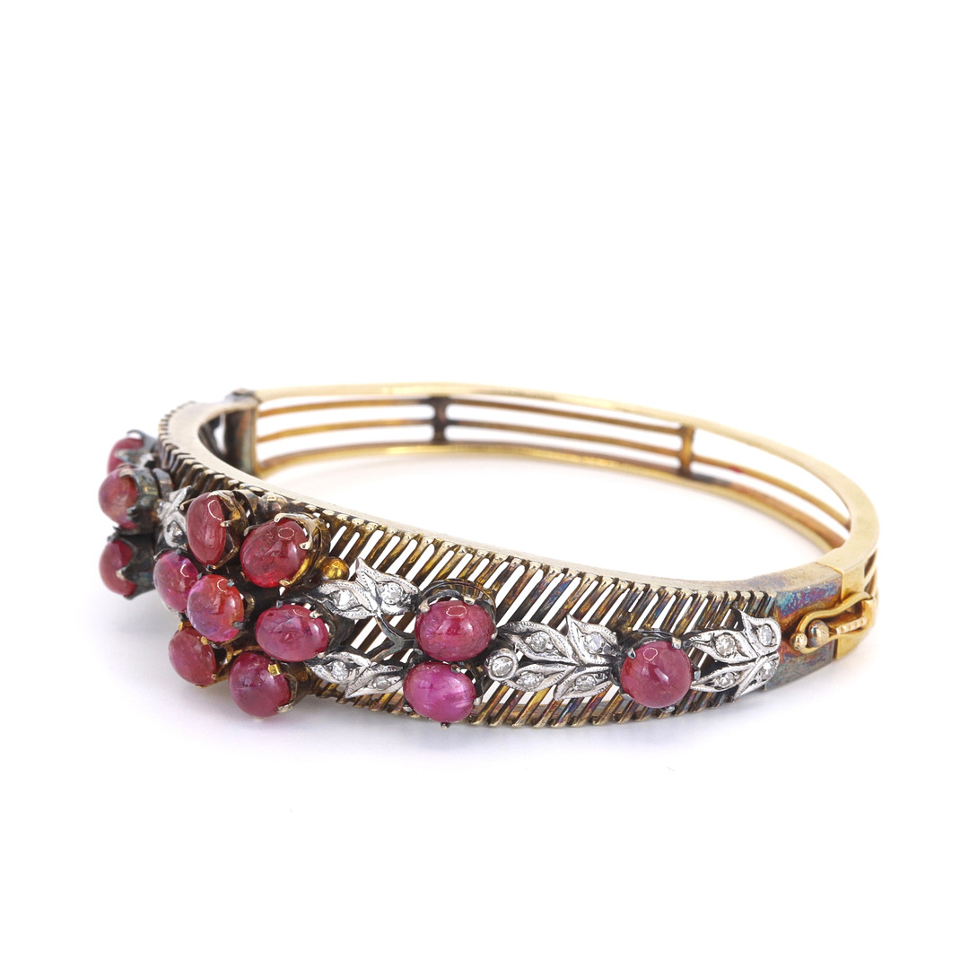 HEAVY 14CT RUBY & DIAMOND BANGLE.
