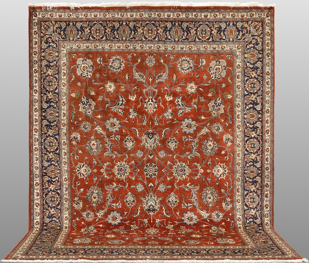 MATTA. Saruk fine, 278 x 215 cm.