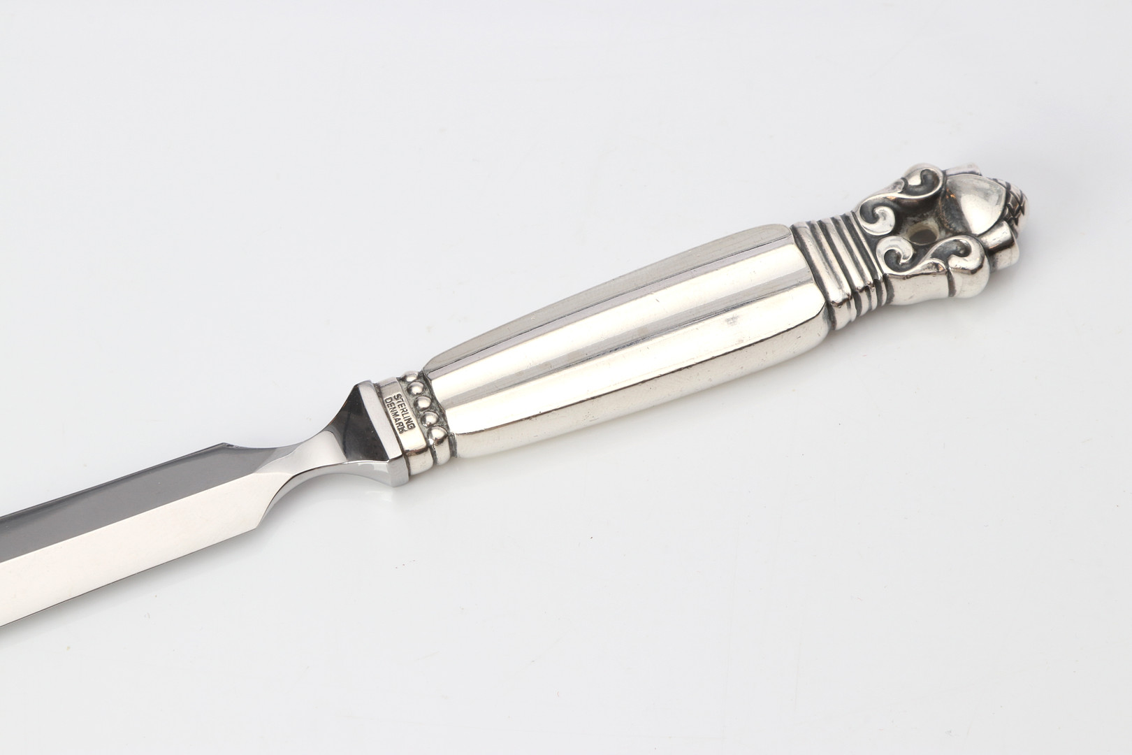 GEORG JENSEN, BREVKNIV. Silver och rostfritt stål. Danmark, 1900-tal.