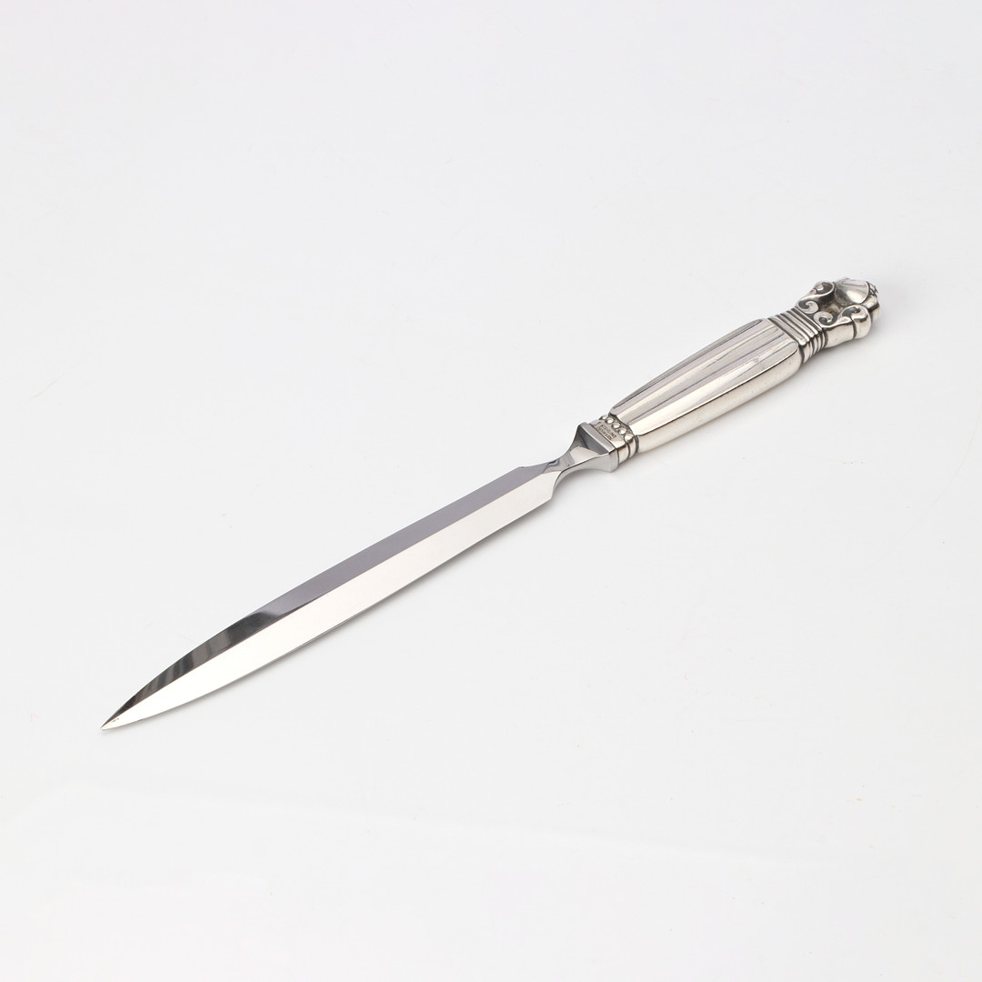 GEORG JENSEN, BREVKNIV. Silver och rostfritt stål. Danmark, 1900-tal.
