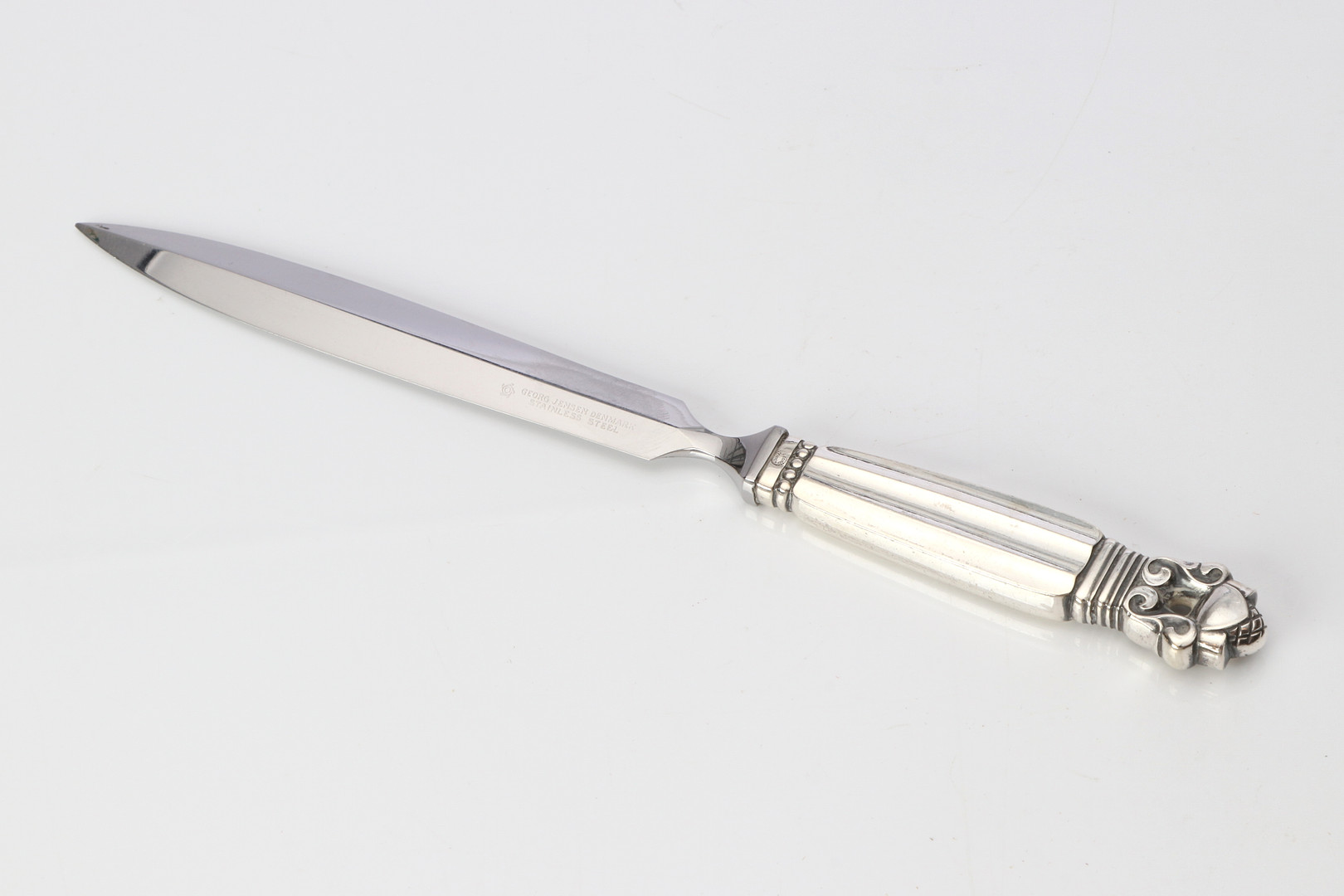 GEORG JENSEN, BREVKNIV. Silver och rostfritt stål. Danmark, 1900-tal.