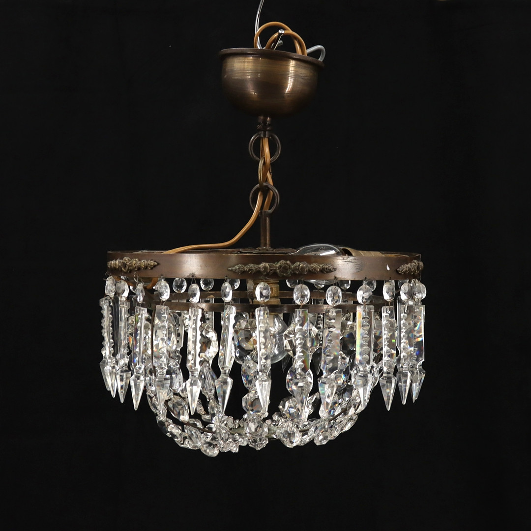 KRISTALLKRONA, plafondmodell, mässing, prismor av kristall, 1900-tal.