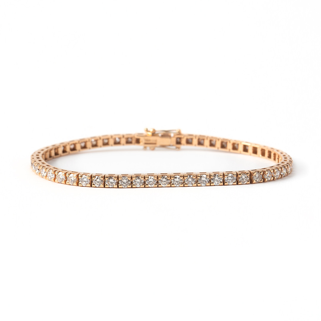 ARMBAND, sk tennisarmband, 18K roséguld med briljantslipade diamanter, totalt ca 5.35 ct.