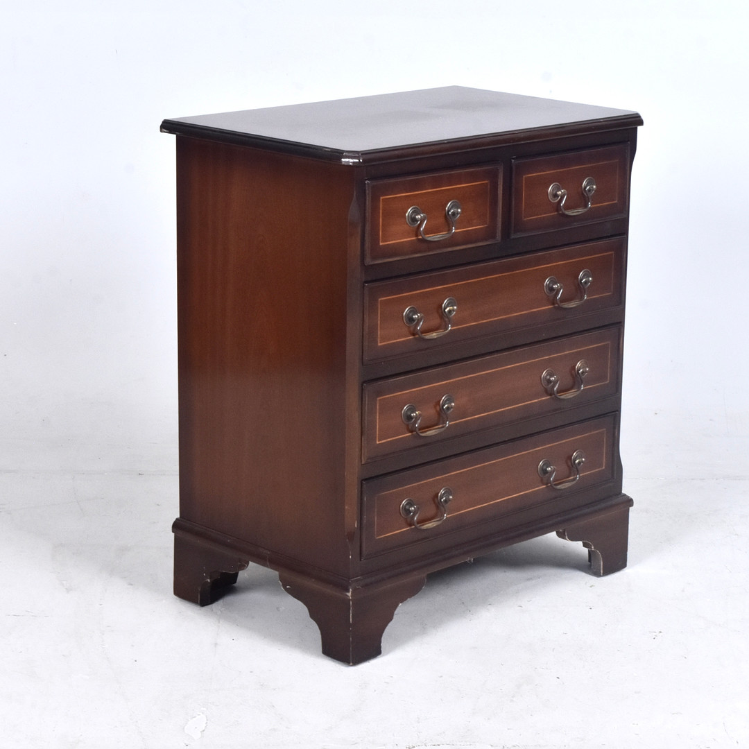 BYRÅ, 5-lådig, mahogny, 1900-tal.