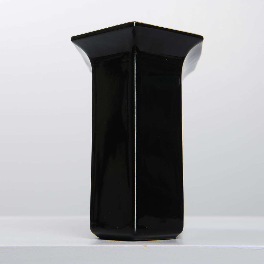 KARIN BJÖRQUIST. Vas, "Flora", Gustavsberg.