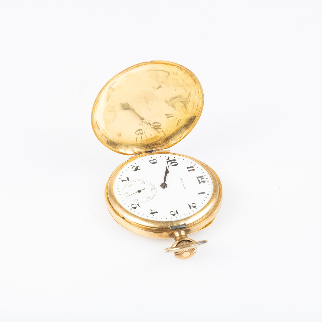 WALTHAM, fickur, savonett, 44,5 mm, 18K guld, ca 1916.