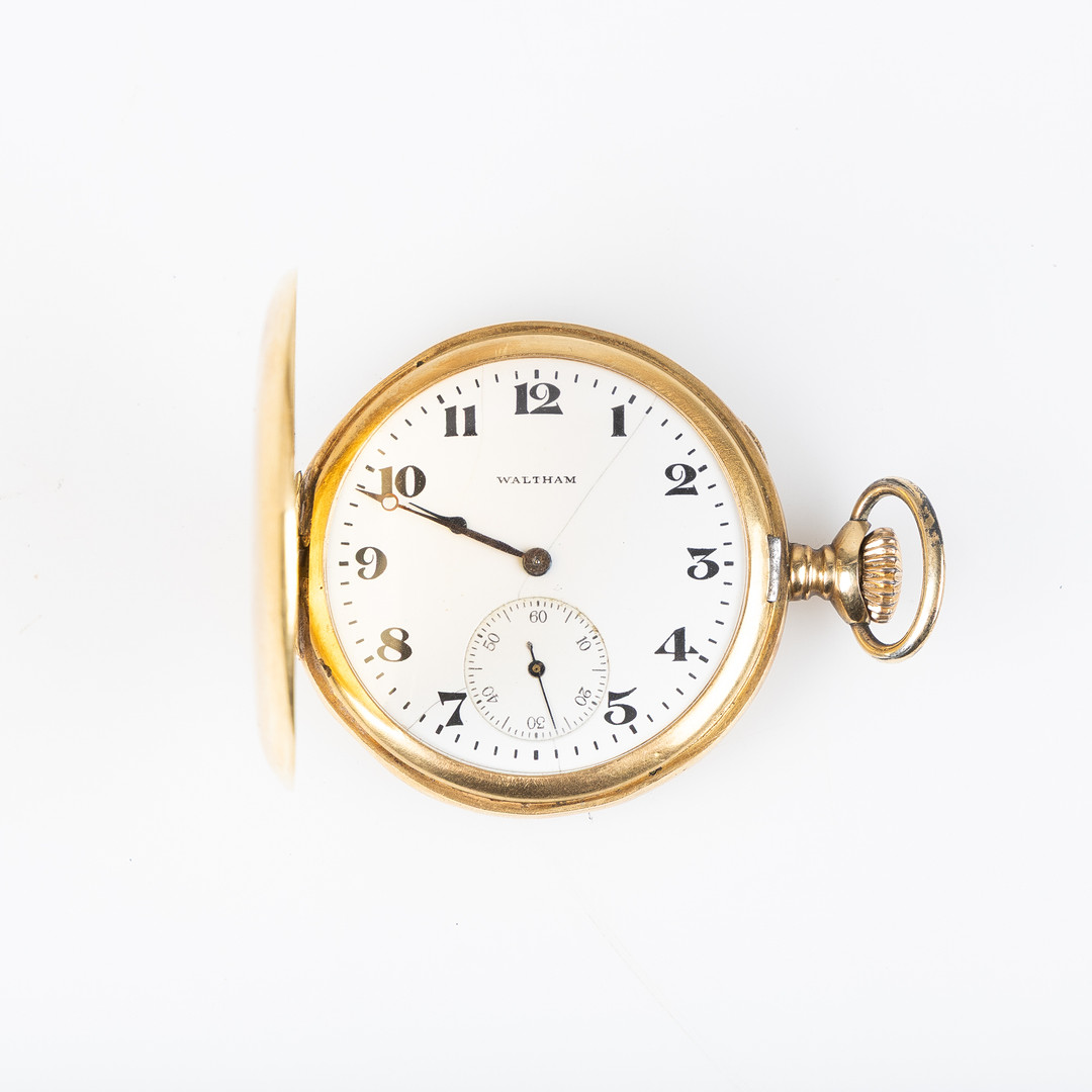 WALTHAM, fickur, savonett, 44,5 mm, 18K guld, ca 1916.