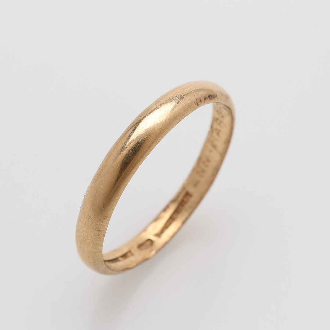RING, 18K GULD, GUSTAF DAHLGREN & CO, MALMÖ, CA 3,9 GRAM.