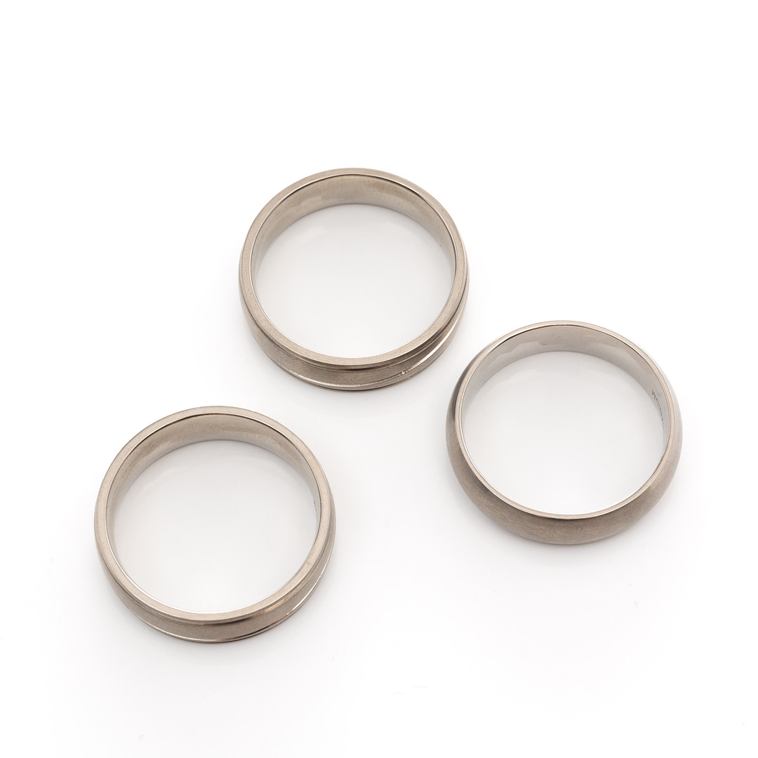 RINGAR, 3 st, Titan, Cubic Zirkon.