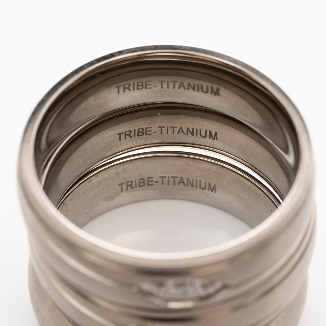 RINGAR, 3 st, Titan, Cubic Zirkon.