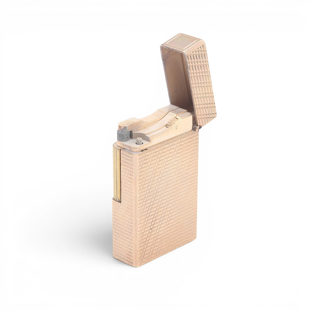 DUPONT. Lighter.