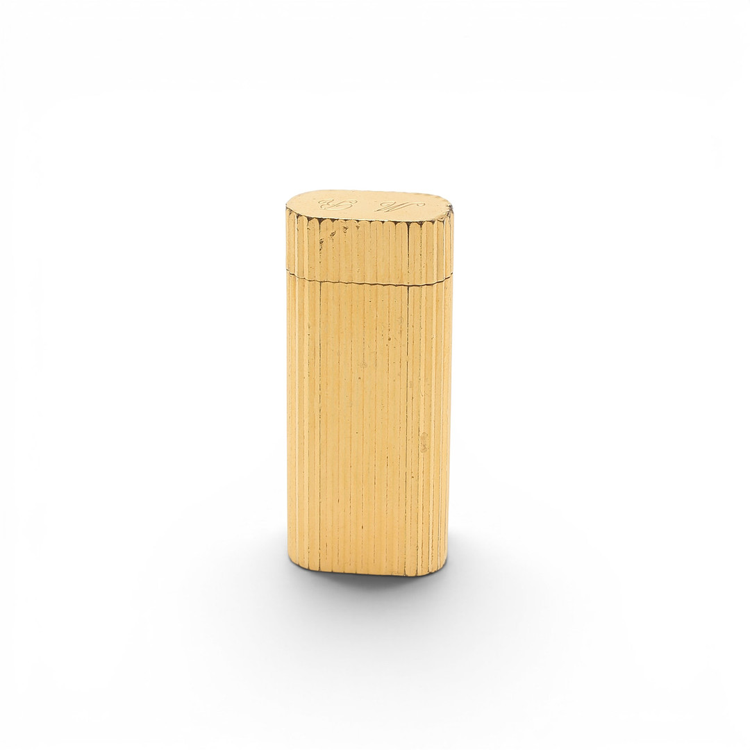 CARTIER. Le Must lighter.