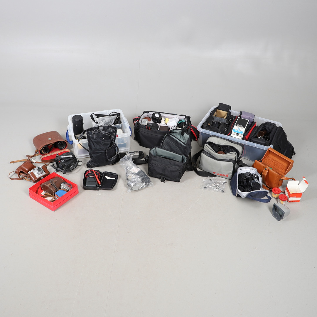 EXTENSIVE ASSORTMENT OF CAMERA AND OPTICAL ACCESSORIES.