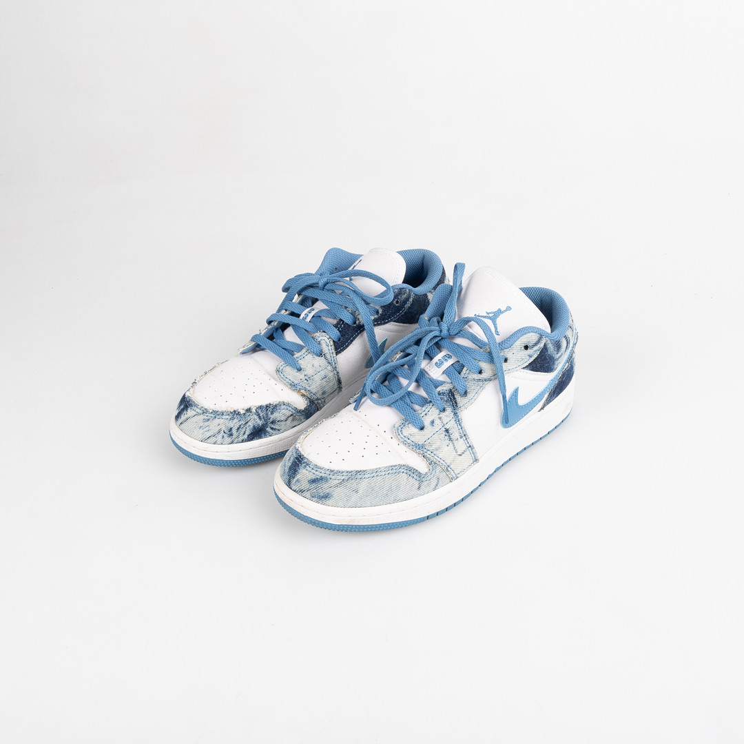 SKOR, Nike Jordan, "Air Jordan 1 low", storl 38/ 5,5.