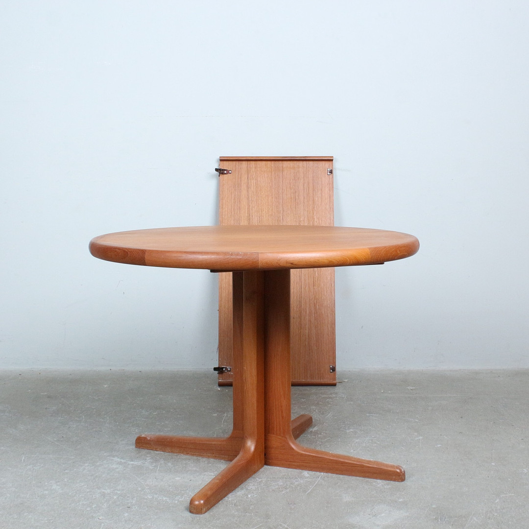 JOHS. Kristoffersen & Son, runder Tisch / Esstisch. Teak.