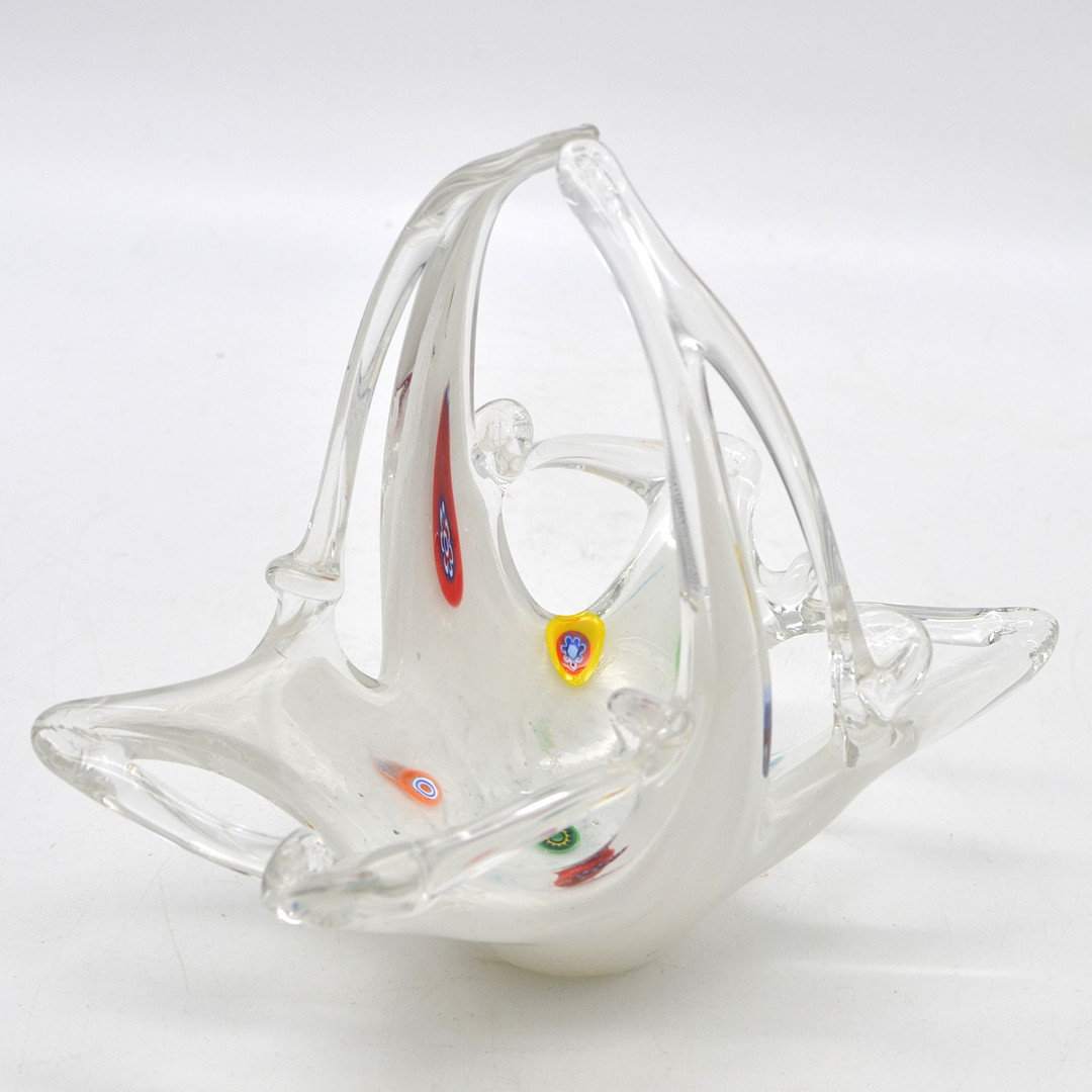 MURANO GLAS BONBONIERE, MEHRFACHES STUDIOGLAS, MARMORIERT UND MURINNEN-DETAILS, ITALIEN, UM 1950.