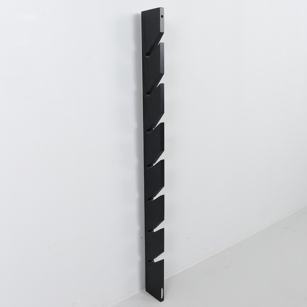 JONAS BOHLIN. Tidningshylla, ''Magasin'', Källemo, formgiven 1988.