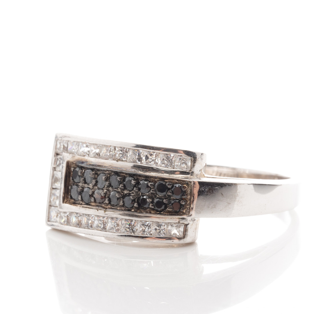 RING, Sterlingsilver, Cubic zirkon.