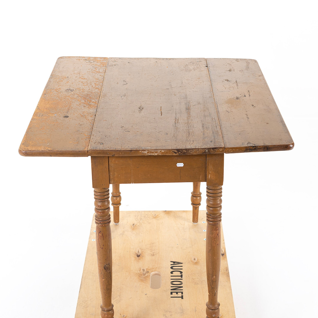 BORD, s.k klaffbord, 1900 - talets första hälft.