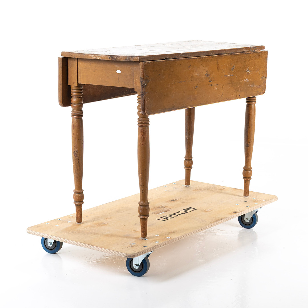 BORD, s.k klaffbord, 1900 - talets första hälft.