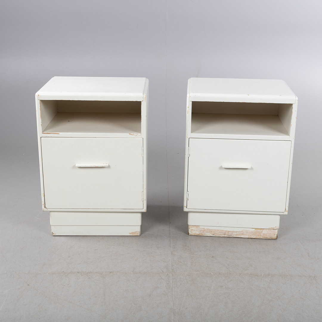 SÄNGBORD, 1 par, funkis, 1930-tal.