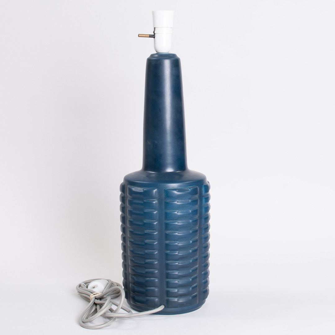 EINAR JOHANSEN. (1906-80). Stor bordlampe for Søholm Stentøj. Danmark, 1950/60'erne.
