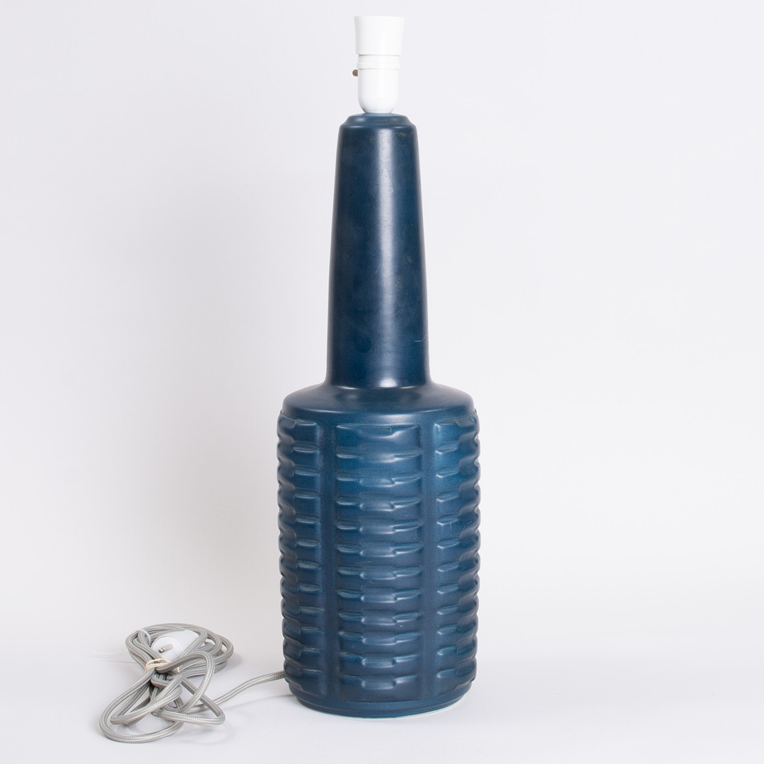 EINAR JOHANSEN. (1906-80). Stor bordlampe for Søholm Stentøj. Danmark, 1950/60'erne.