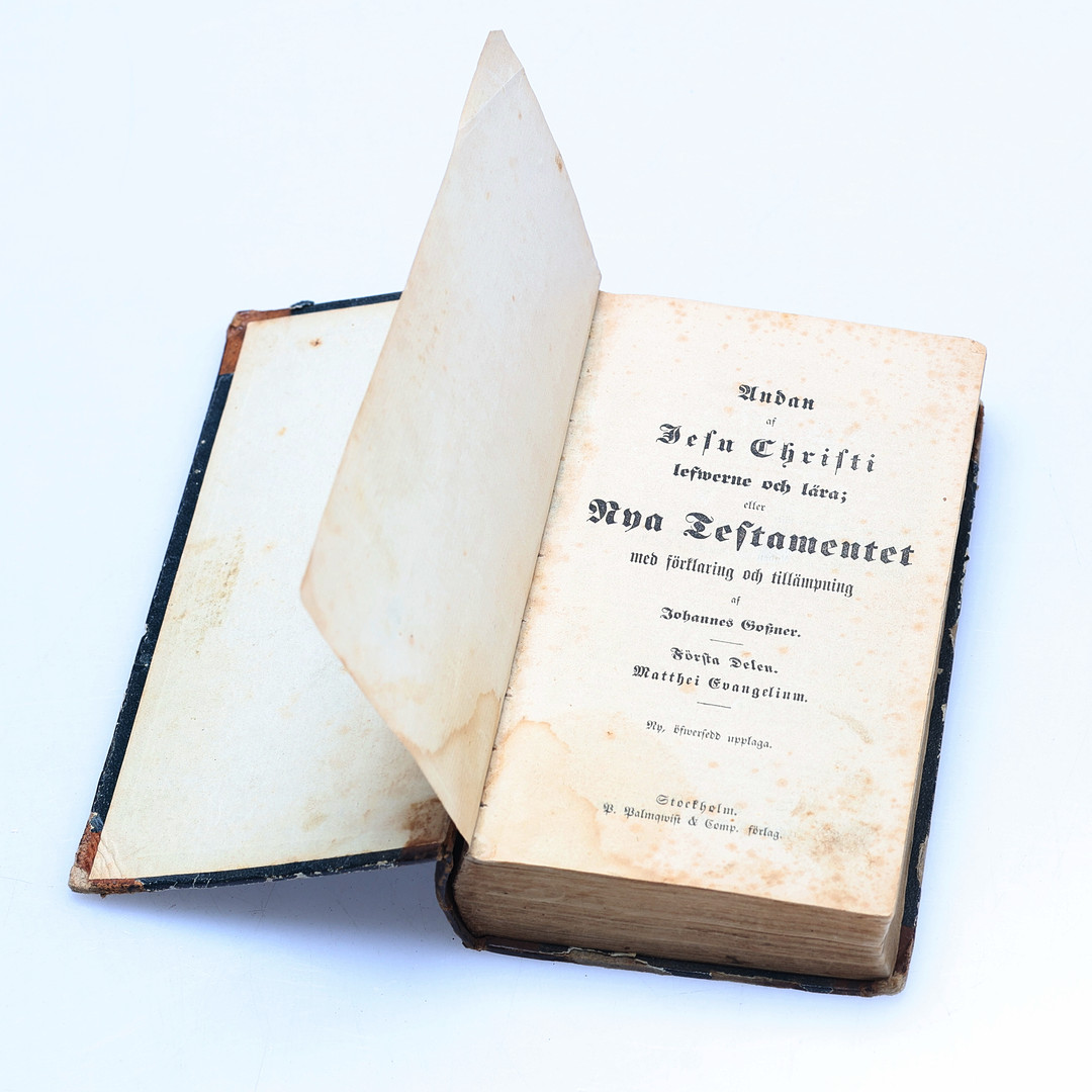BIBEL. Nya Testamentet, utgiven av P.Palmqvist aktiebolag, Stockholm, 1958.