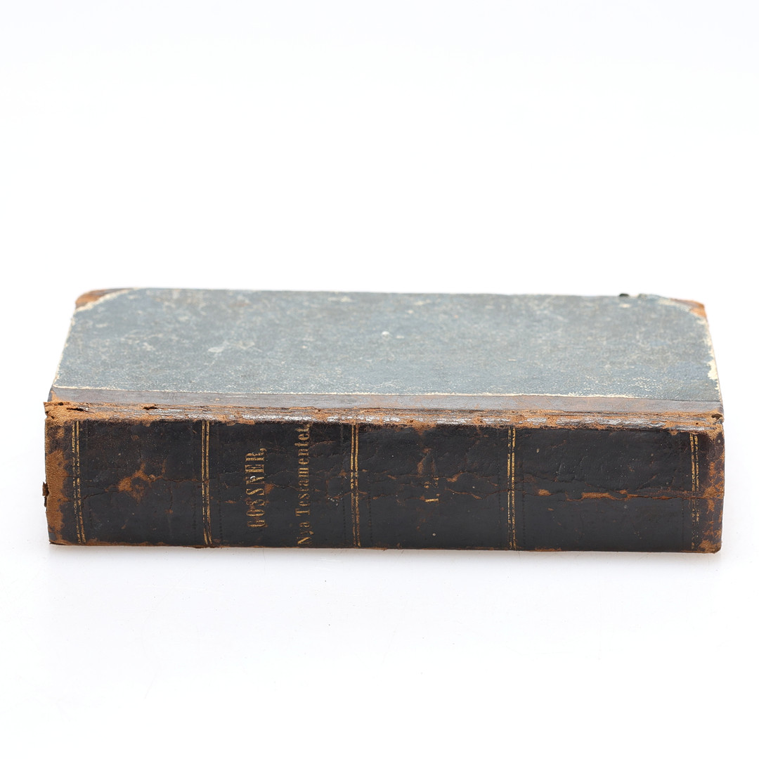 BIBEL. Nya Testamentet, utgiven av P.Palmqvist aktiebolag, Stockholm, 1958.