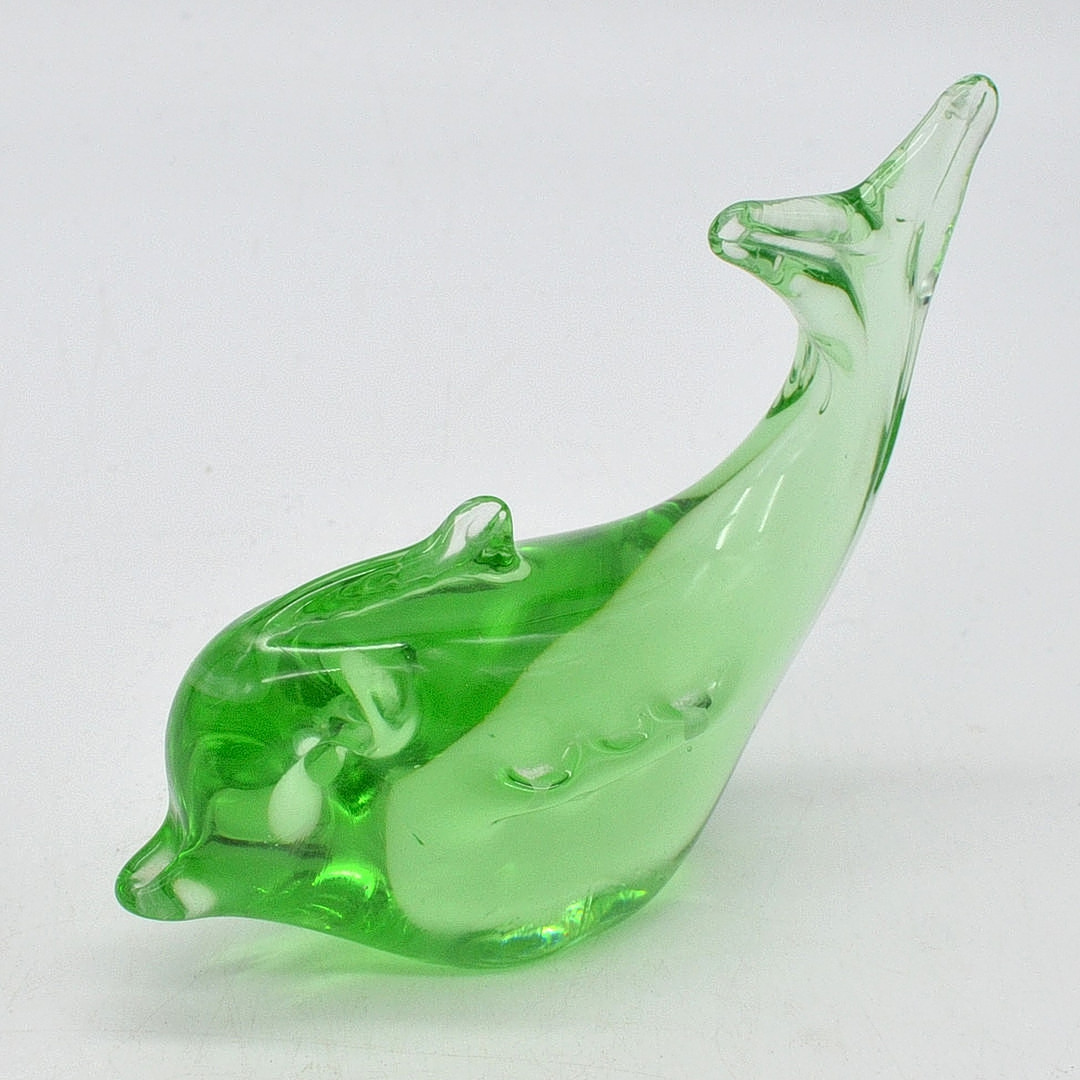 MURANO GLAS SKULPTUR, "DELFIN", GRÜN UND TRANSPARENT", VINTAGE, CA.11 CM.