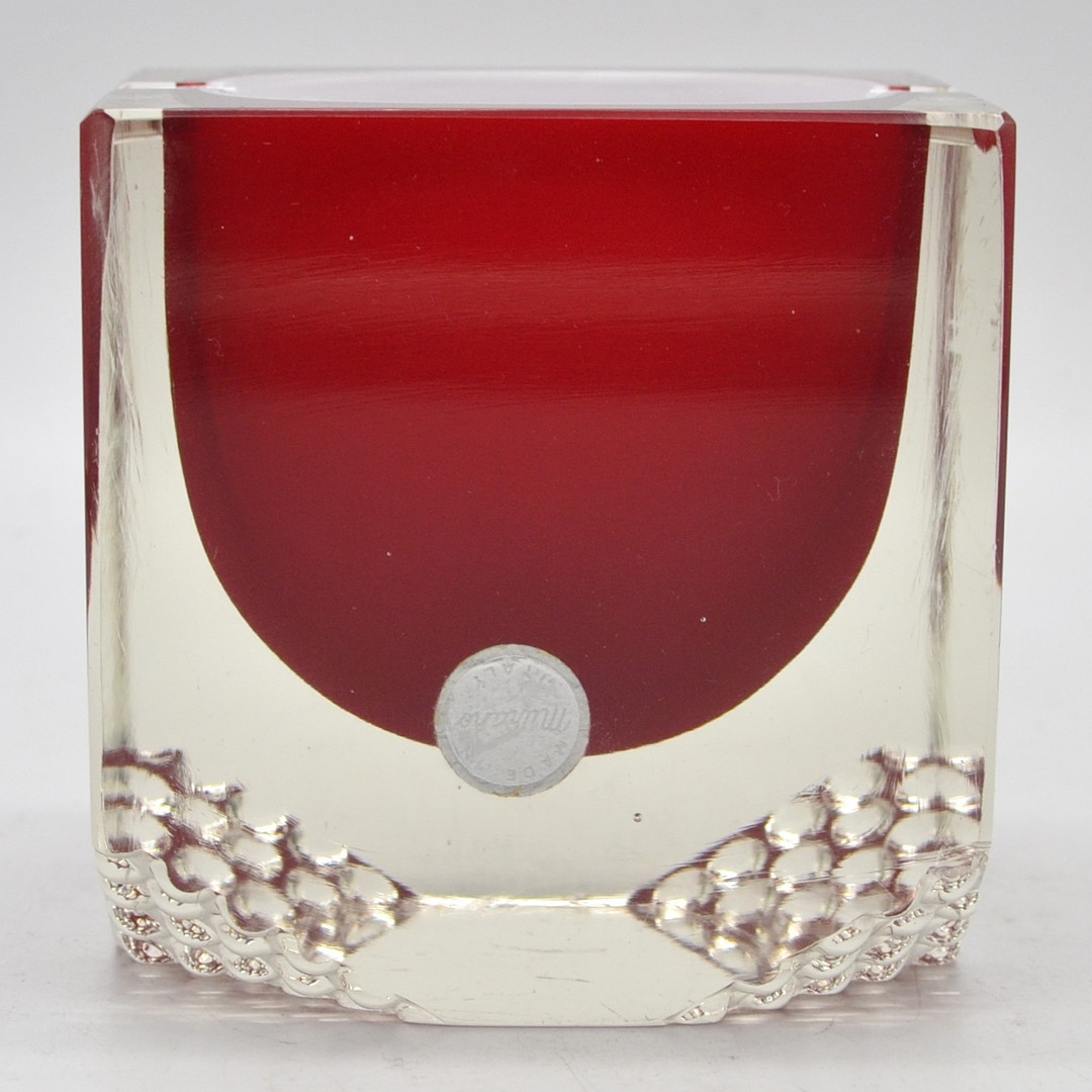 ALESSANDRO MANDRUZZATO. DESIGNER BLOCKSCHALE, BUBBLE-STRUKTURKANTEN, QUADRATISCH, ITALIEN, UM 1950, MIT STUDIOETIKETT.