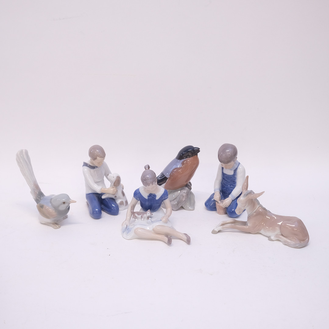 SEX FIGURURINER, BING & GRÖNDAHL OCH LLADRO.