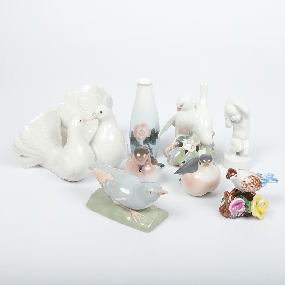 FIGURINER M. M., 8 stycken, mestadels fåglar, bl.a. Royal Copenhagen, Danmark.