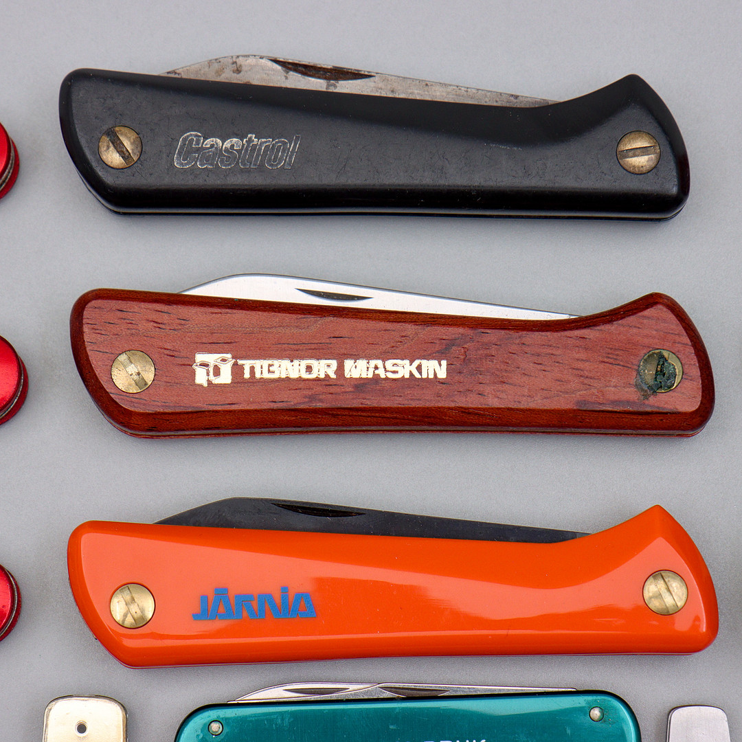 SAMLING FICKKNIVAR (REKLAM).
