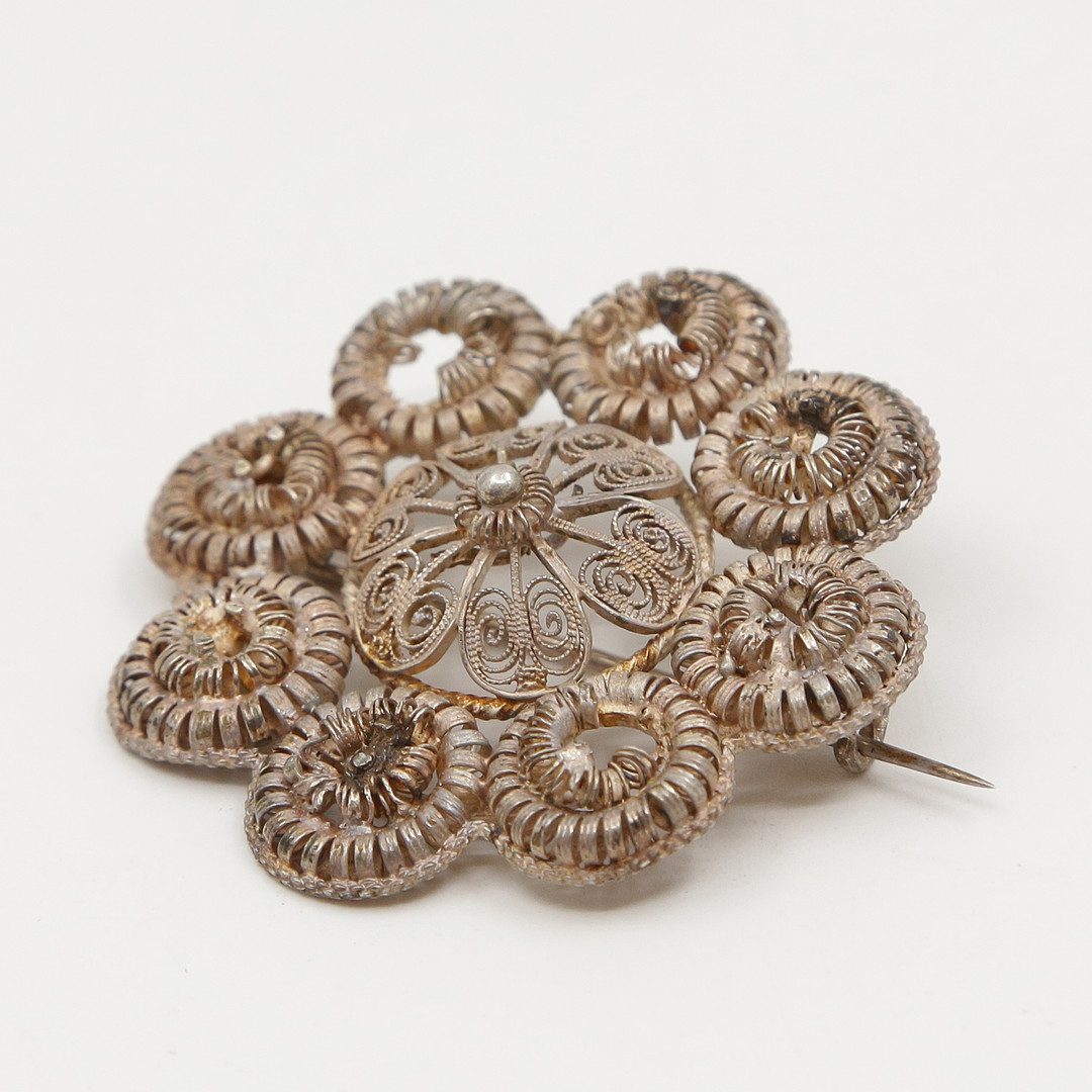 BROSCHER, 4 ST, FILIGRANARBETE, SILVER, TIDIGT 1900-TAL.